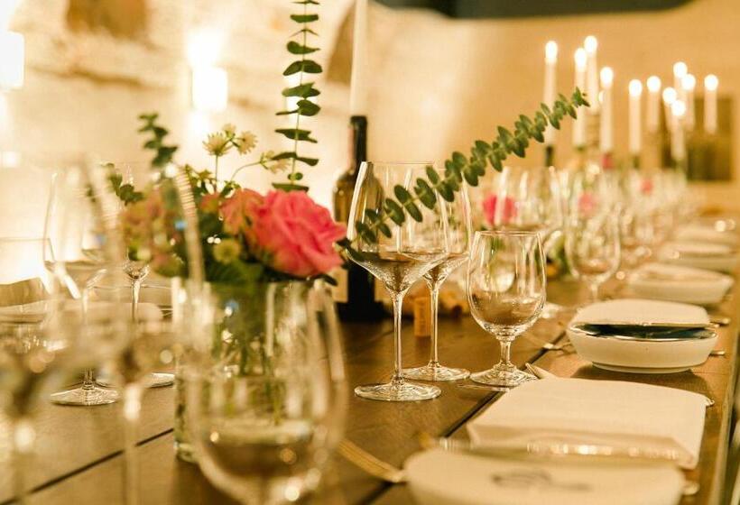 هتل Villa Sorgenfrei & Restaurant Atelier Sanssouci