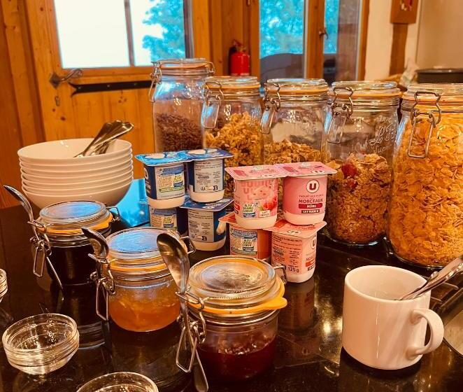 مبيت وإفطار Chalet Le Pery