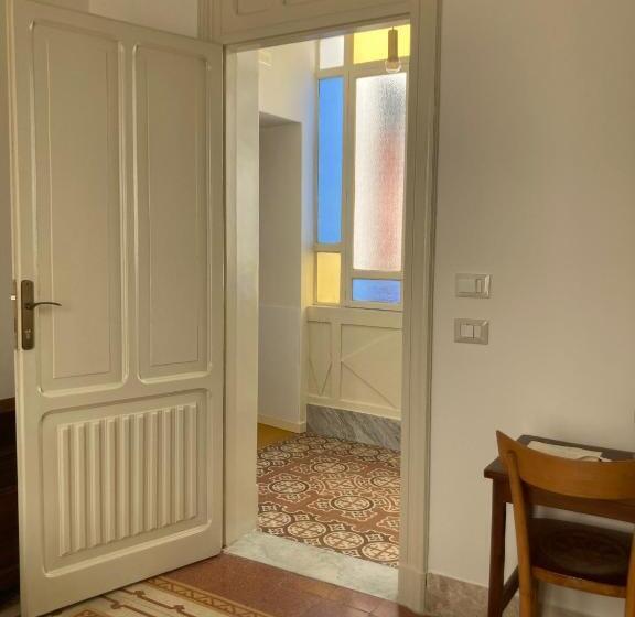 تختخواب و صبحانه Domus Aleria Deluxe Rooms