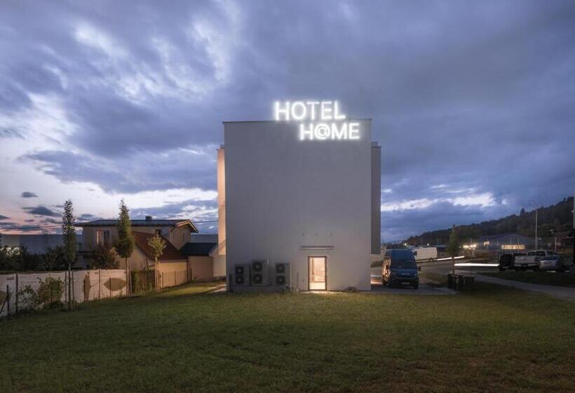 هتل At Home   Late Arrival Self Check In