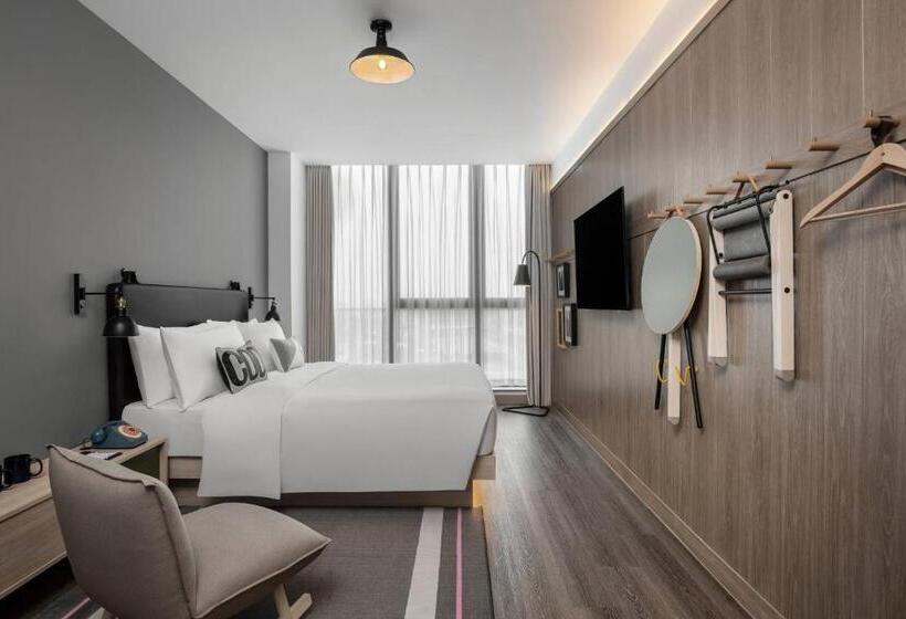 هتل Moxy Shanghai Hongqiao Necc