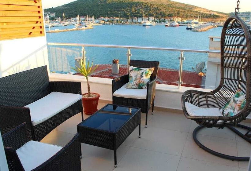 هتل Viya Plus Cesme