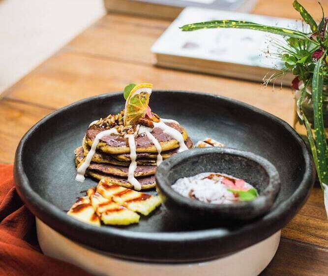 هتل Yay Sustainable