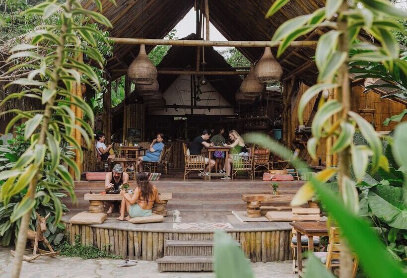 هتل Yay Sustainable