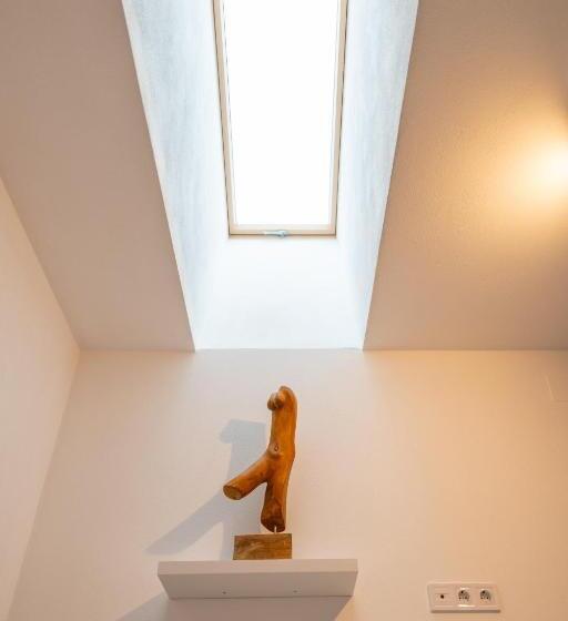 پانسیون Pixel Guesthouse