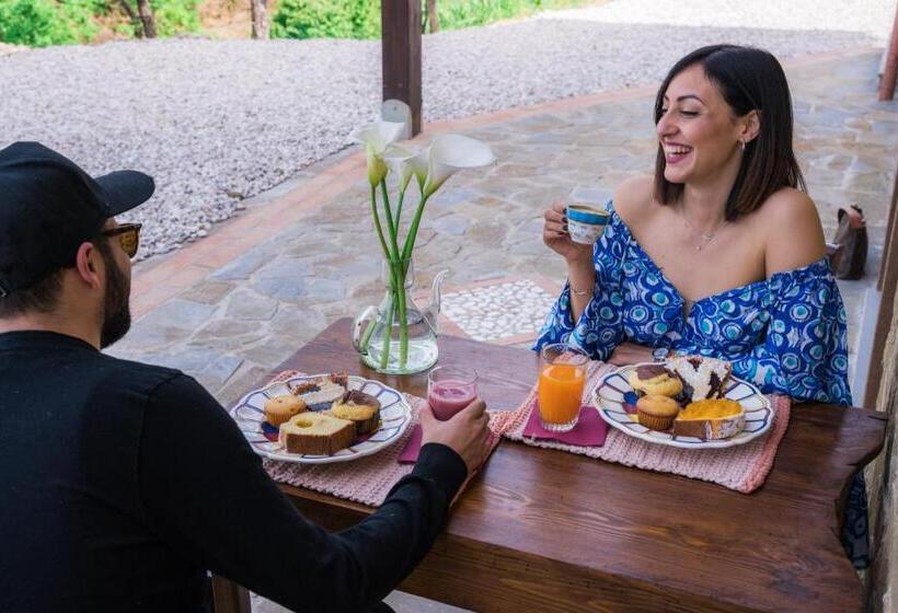 مبيت وإفطار U' Malazeno