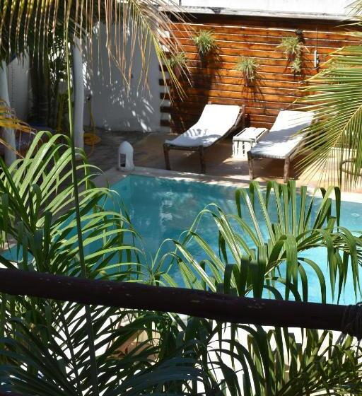 فندق Cezere The Palm