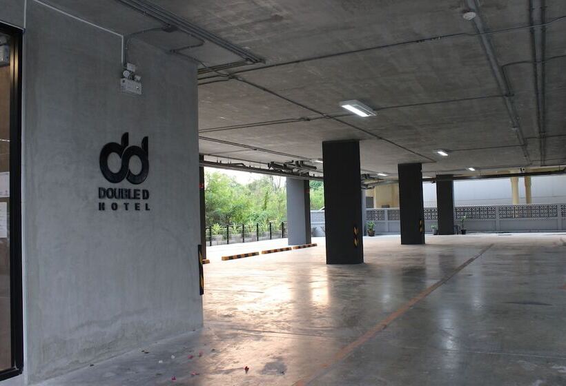 هتل Double D