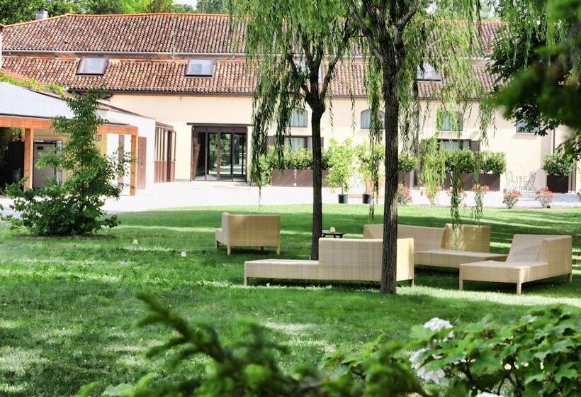 فندق Ristorante Magia Del Brenta