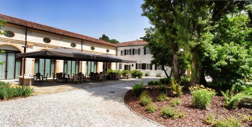 فندق Ristorante Magia Del Brenta