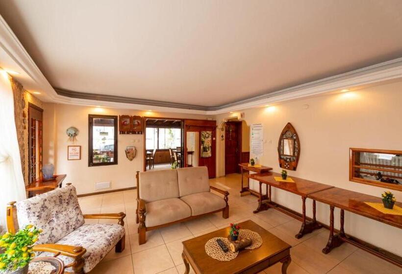 Lİmon Otel FoÇa