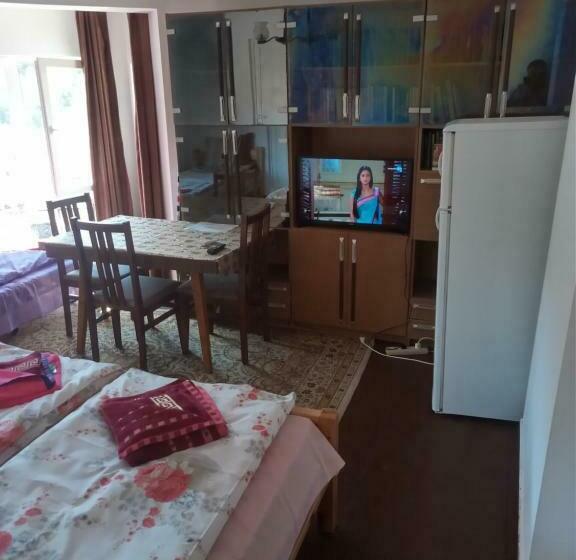 پانسیون Mercury Guest House