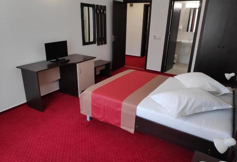 Hostel Caliman