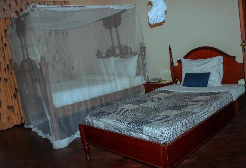 فندق Lushoto Executive Lodge