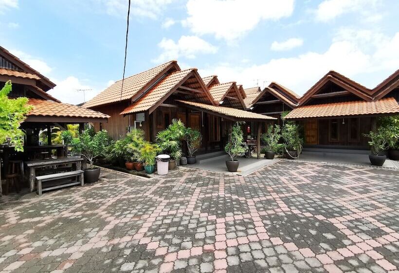 酒店 Oyo 90038 Dalyla Inn Chalet