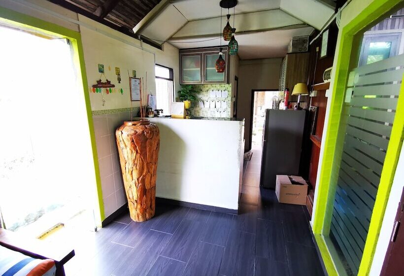 酒店 Oyo 90038 Dalyla Inn Chalet