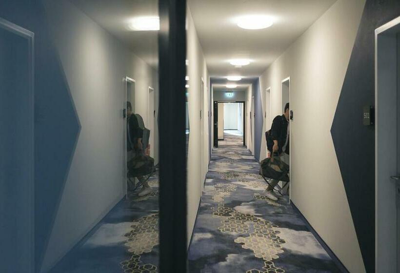 호텔 Holiday Inn   The Niu, Kettle Stuttgart Vaihingen, An Ihg