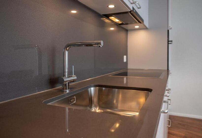 Pflegehotel Sutz Lattrigen