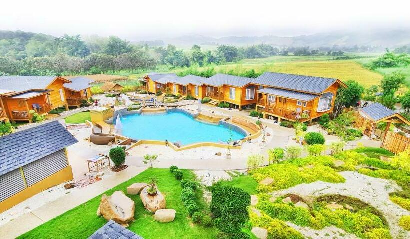 Soundless Resort
