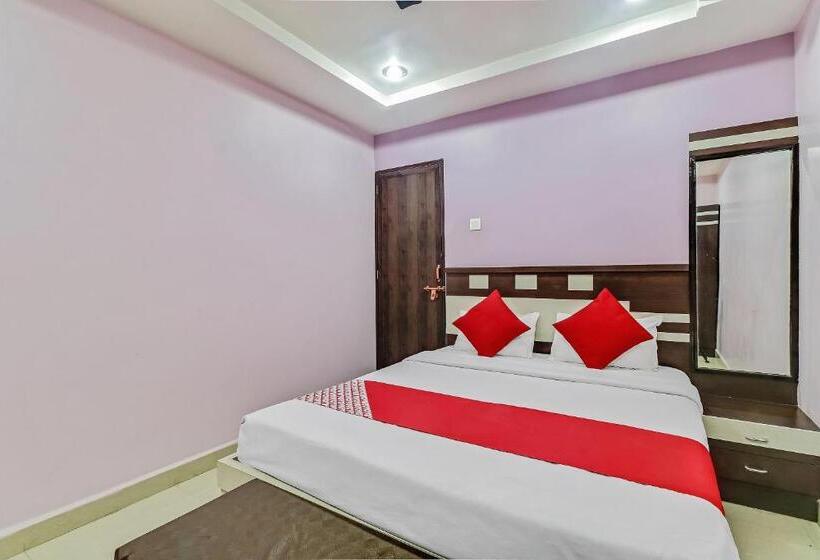 Super Hotel O Royal