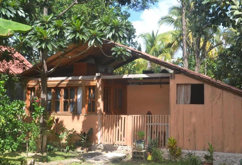 فندق صغير Posada Los Reyecitos