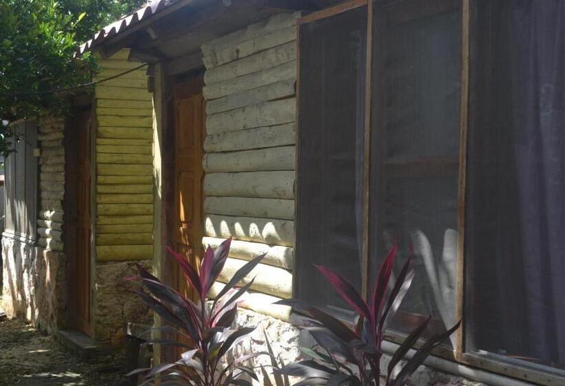 فندق صغير Posada Los Reyecitos