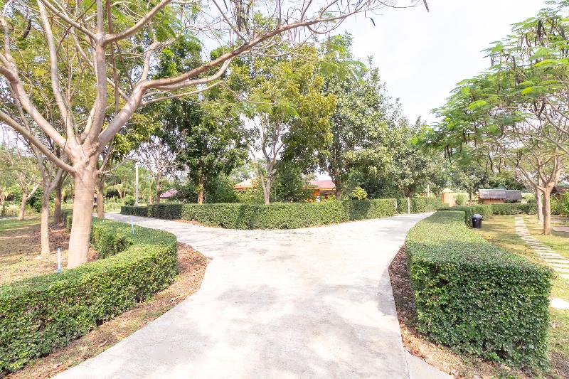 ホテル Oyo 75359 Thaiburi Thara Resort