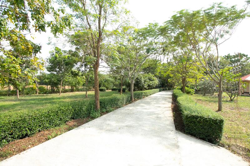 فندق Oyo 75359 Thaiburi Thara Resort