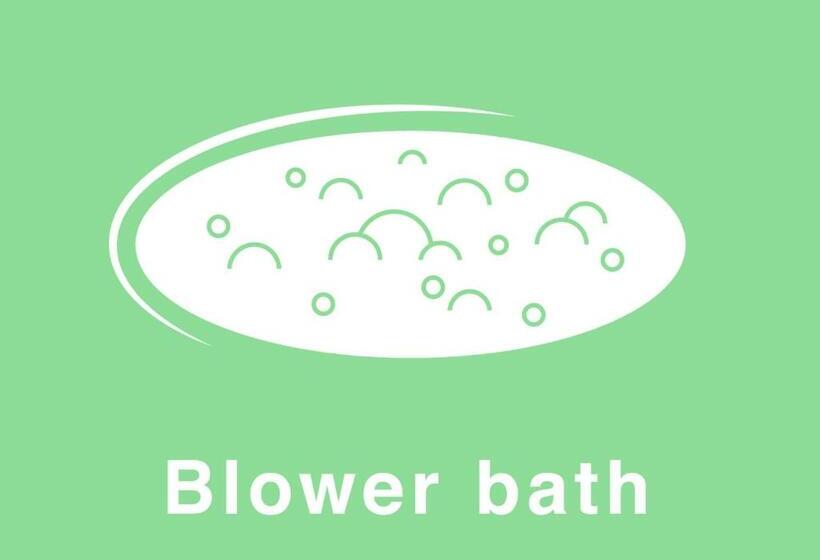 בית מלון כפרי The Graf Matsubara