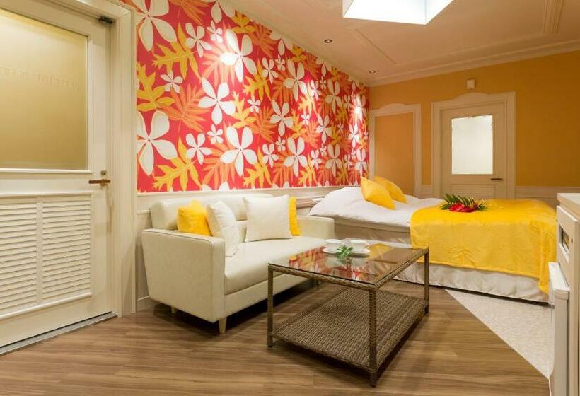 فندق Restay Kochi
