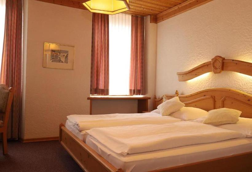 호텔 Restaurant Weisses Kreuz