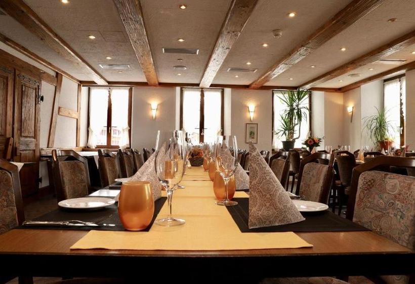 호텔 Restaurant Weisses Kreuz