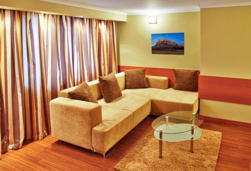 ホテル & Wellness Lesanka