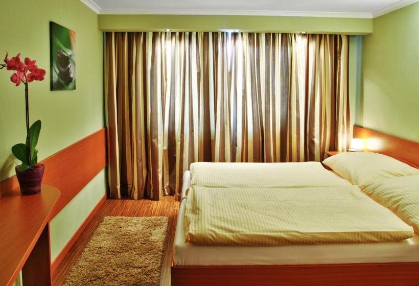 ホテル & Wellness Lesanka