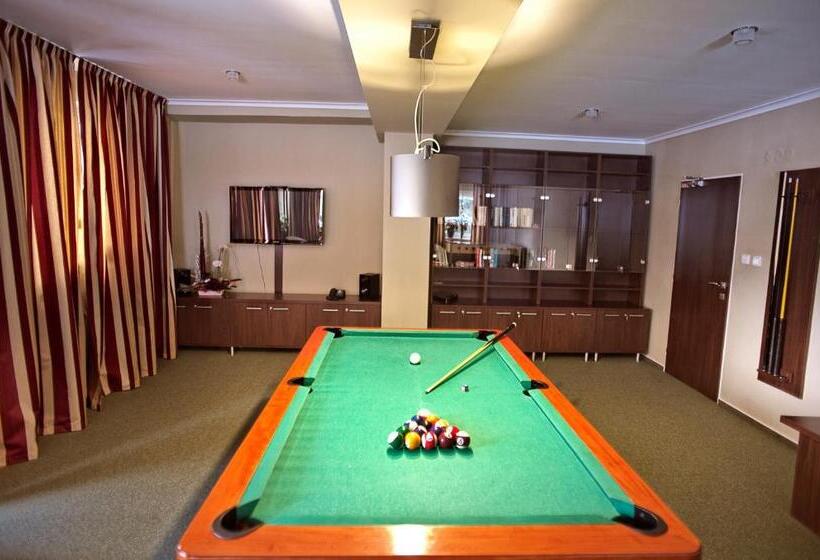 ホテル & Wellness Lesanka