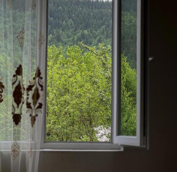 پانسیون Barbara S Eco Cozy Guesthouse