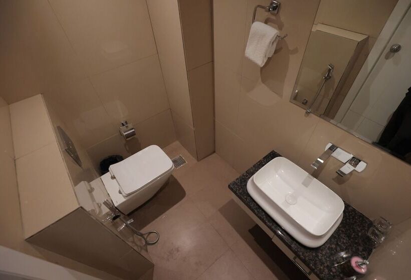 ホテル Clarion Inn Indore