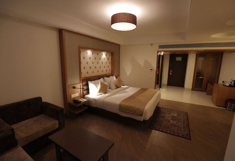 ホテル Clarion Inn Indore