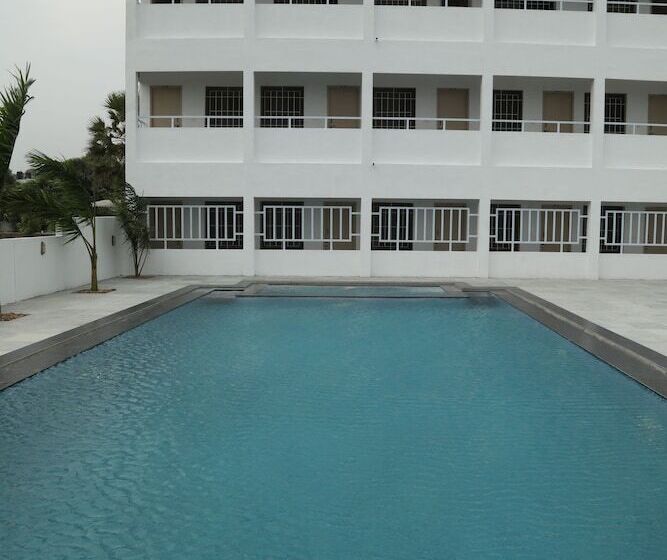 בית מלון כפרי Ganesh Beach Resort