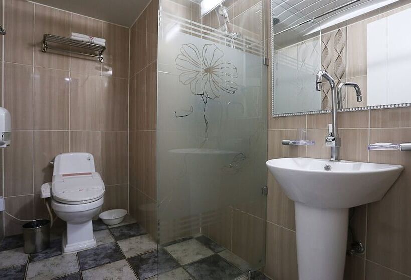 מוטל Taebaek Kkum