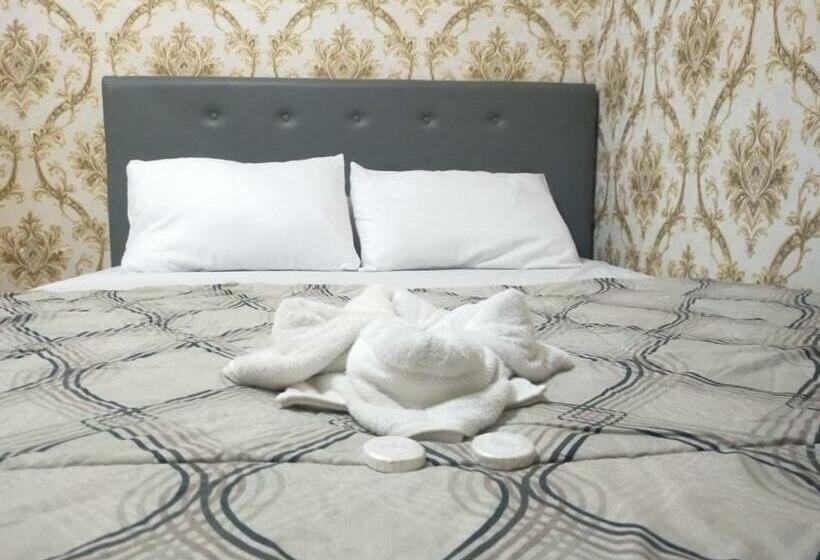 پانسیون Aesthetic Room