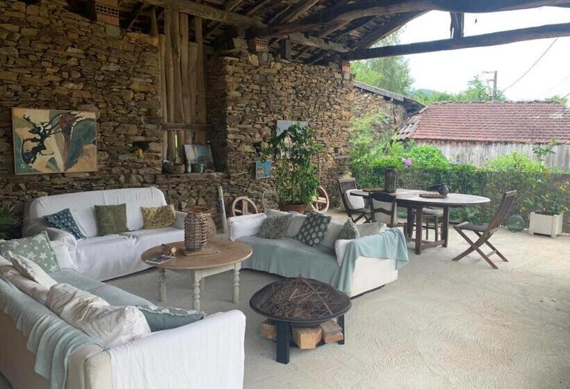 مبيت وإفطار Le Balcon Commingeois