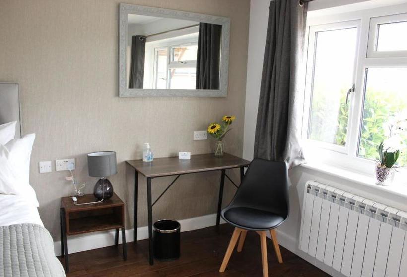 ベッドアンドブレックファースト Rokna