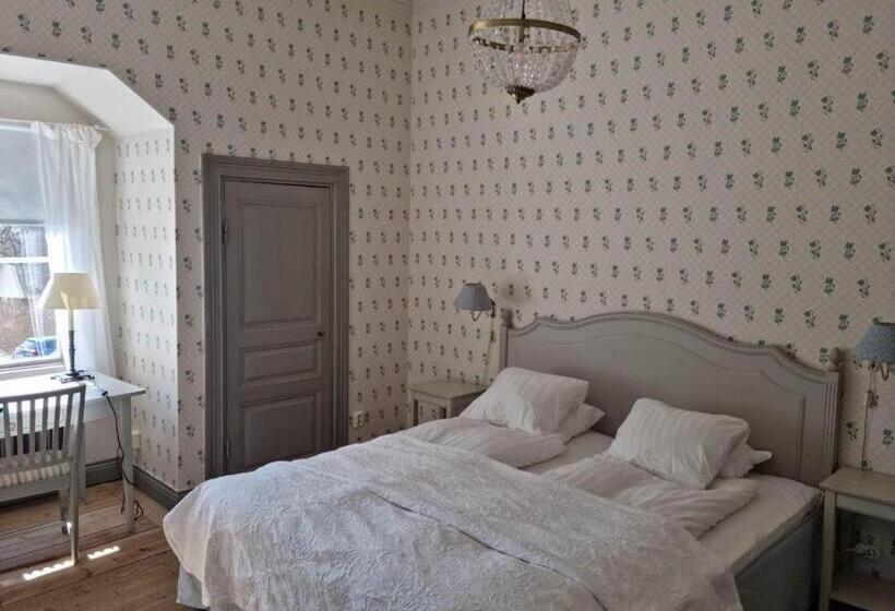 مبيت وإفطار Thottska Villan