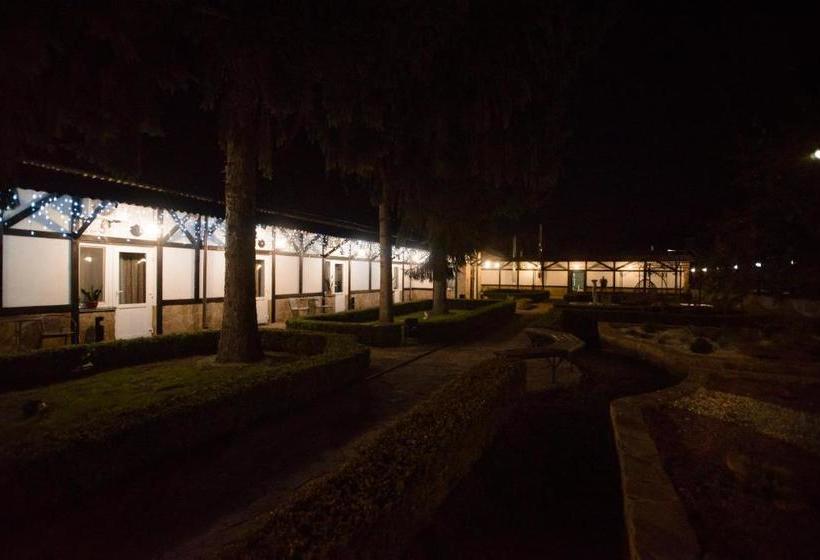 ホテル хуторок