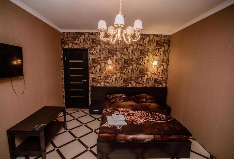 ホテル хуторок