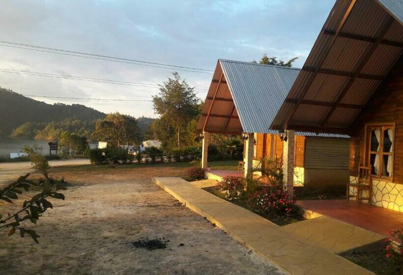 فندق Cabañas Camino Real