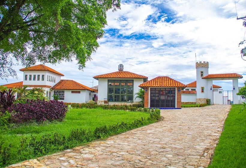 בית מלון כפרי Casa Bohemia   Resort De Cerveza Y Vino