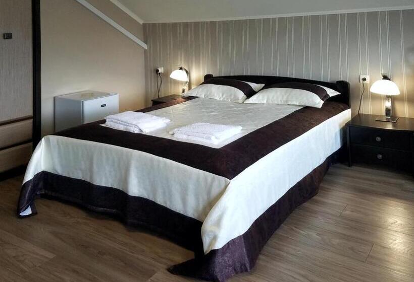 Отель Central Park