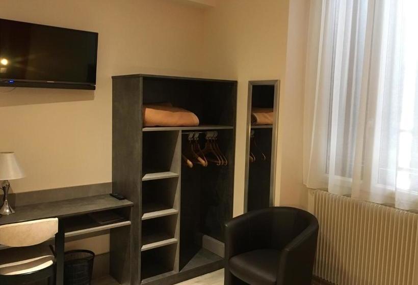 فندق Hôtel Des Voyageurs